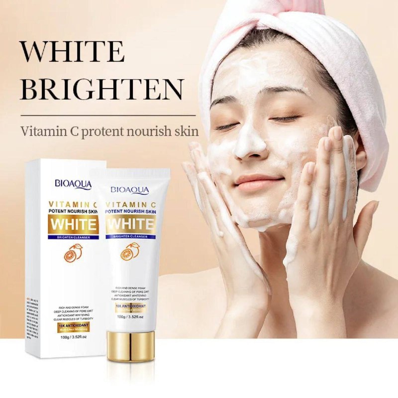 BIOAQUA غسول الوجه بفيتامين سي لتنظيف وتفتيح البشرة 100 غرام