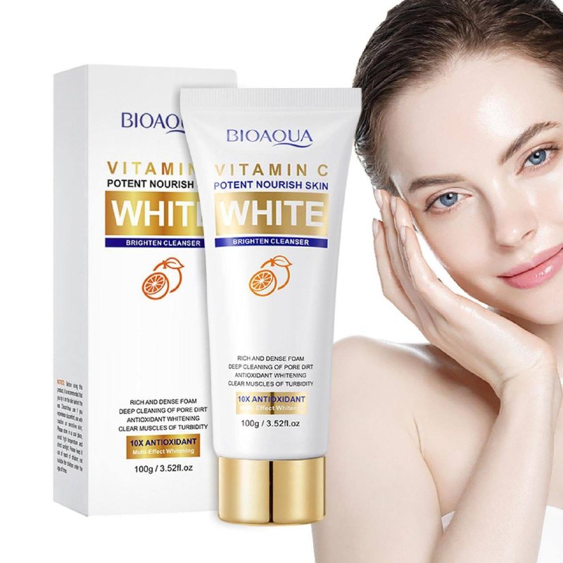 BIOAQUA غسول الوجه بفيتامين سي لتنظيف وتفتيح البشرة 100 غرام