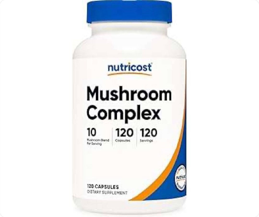 عبوة كبسولات مركب الفطر Mushroom Complex من Nutricost سعة 120 كبسولة