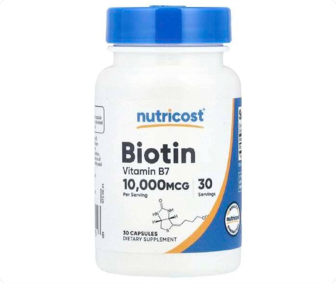 عبوة بيوتين فيتامين B7 من Nutricost تحتوي على 30 كبسولة