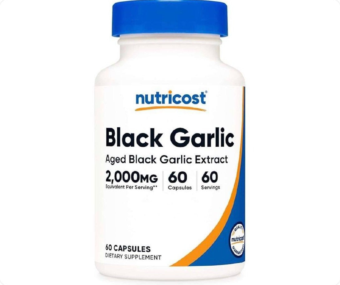 عبوة كبسولات ثوم أسود من Nutricost بعدد 60 كبسولة