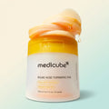 وسائد كوجيك أسيد والكركم لتفتيح وتوحيد لون البشرة من Medicube